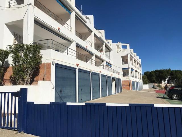 Stunning Sea Views From Luxury 4 Bed Apartment Close To Beach At Cap Ras Llança Екстериор снимка